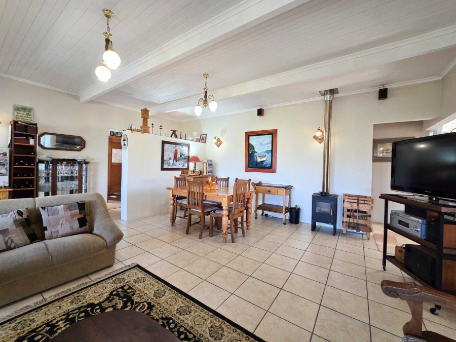 4 Bedroom Property for Sale in Stilbaai Oos Western Cape